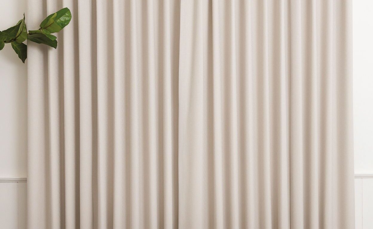 What Type of Fabric is Best for Curtains?